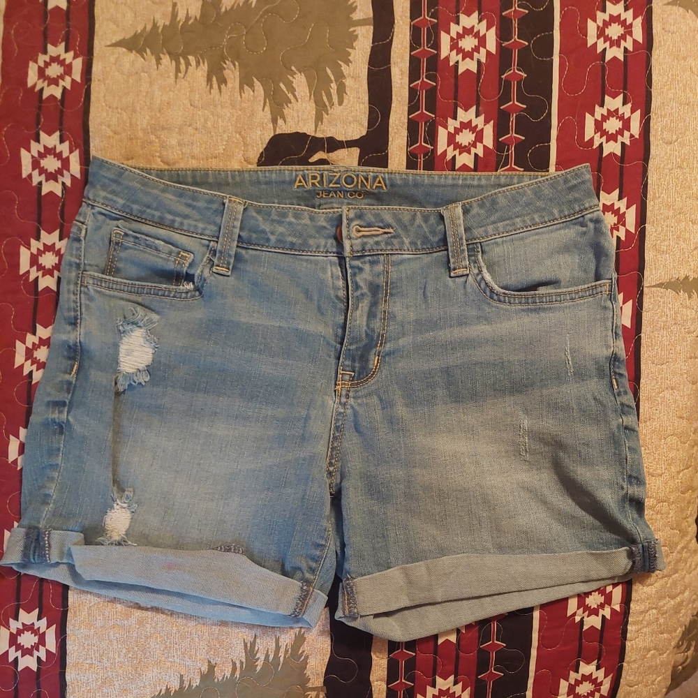 Arizona Jean Shorts